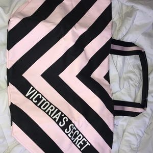 Victoria’s secret bag
